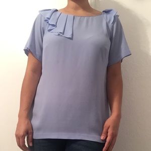 Shoulder Reverse Ruffle Top